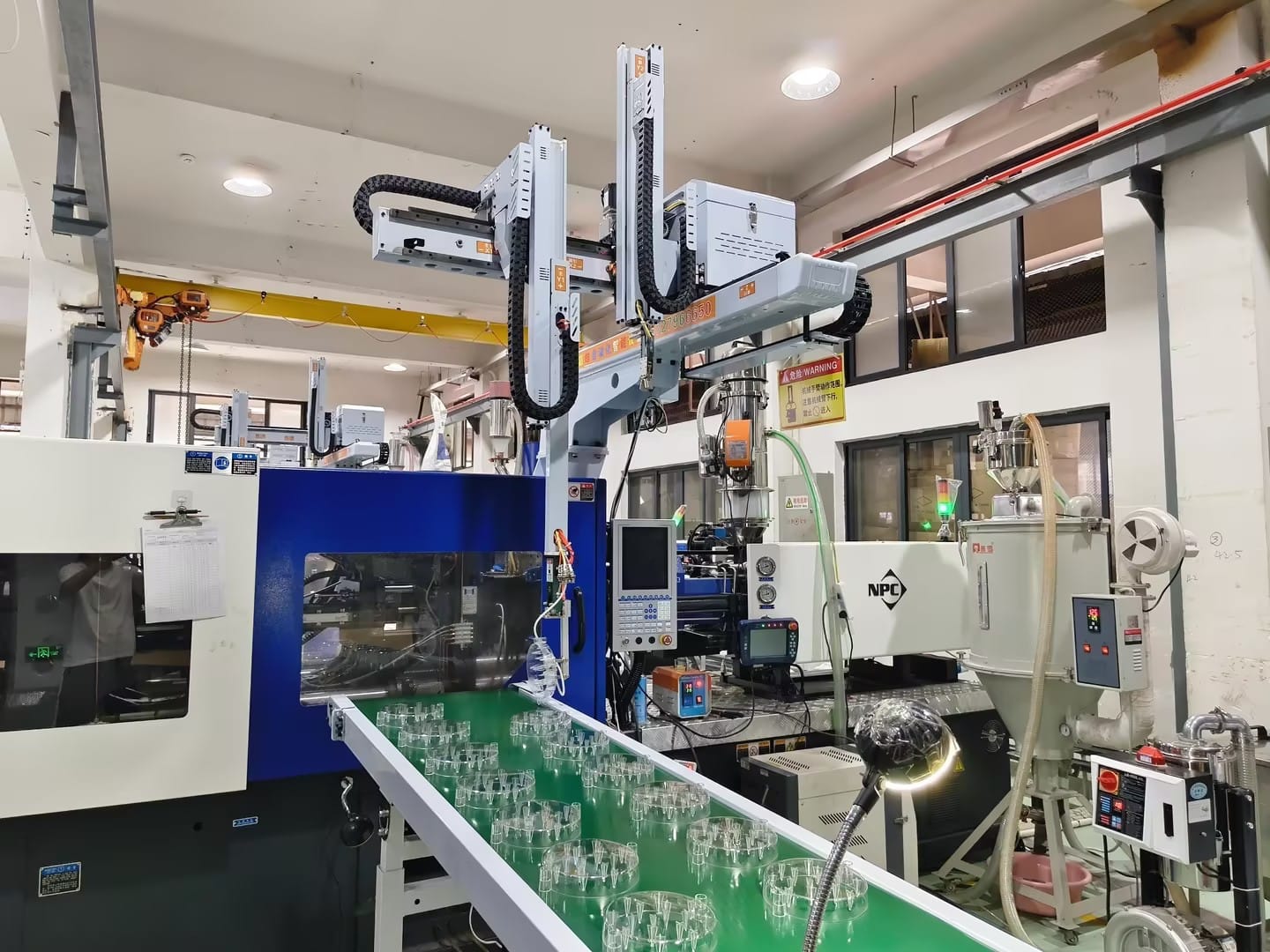 Strict quality control inspection of precision injection-molded plastic part